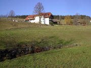 Blick zum Urgrabenhof am 6.11.2003 nachmittags