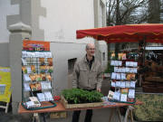 Patrick Bilharz am 15.4.2006 auf dem Littenweilermer Bauernmarkt