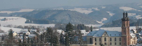Blick vom Hornweg nach Südosten über St. Peter übers Oberibental zu Schweighöfe am 13.3.2006