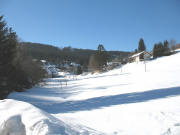 Blick nach Westen auf Neuglashtten am 4.2.2006 - Gstehaus Singler rechts