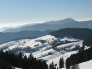 Tele-Blick nach Südwesten über den Stübenbach und Radschert zum Belchen am 30.1.2006