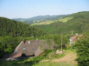 Blick von Elbenschwand-Vorderdorf nach Sdwesten auf Schwand (rechts) und Sallneck am 13.6.2006