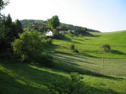 Blick nach Sden zum Lindenhof - rechts Neubau - am 13.6.2006