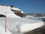 Blick nach Nordwesten zum Bodenmattenhof am 20.3.2006 - immer noch 2 m hoher Schnee