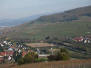 Tele-Blick vom Nordende des Batzenbergs am 10.11.2006 zum Sommerberg ob Ebringen