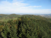 Blick vom Eichelspitzturm nach Norden zum Katharinenberg