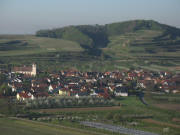 Tele-Blick vom Eichert nach Süden auf Jechtingen am 17.4.2007