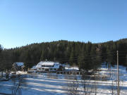 Blick nach Sdwesten ber den Klosterweiher zum Gasthaus Klosterweiherhof am 21.12.2007