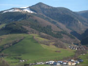 Tele-Blick von der Immi am 9.2.2007 nach Osten über Oberried-Industrie und Zastler hoch zum Häusleberg und Hinterwaldkopf