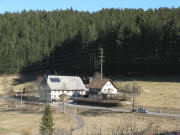 Blick nach Nordosten zum Schwarzen Kreuz am Ortsausgang Eisenbach in Richtung Hammereisenbach am 18.2.2008