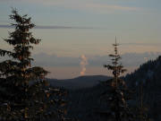 Blick nach Sdosten von Feldberg-Grble ber die Dampfwolke des AKW Leibstadt/CH zu den Alpen am 23.1.2008