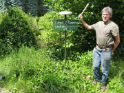 Herr Weidner am 27.5.2009 beim "Empfang" seiner Baumschule