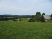 Blick nach Westen zu Burghof, Oberfallengrund, Vogtshansenhof und Klausenhof (von links) am 7.9.2009