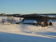 Blick vom Zwerisberg nach Nordwesten am 3.1.2011 ber Oberibental zum Hulochhof in der Abendsonne