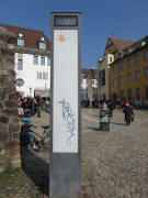 Blick nach Norden am 3.3.2011 zur "Säule der Toleranz" - Vandalismus statt Toleranz
